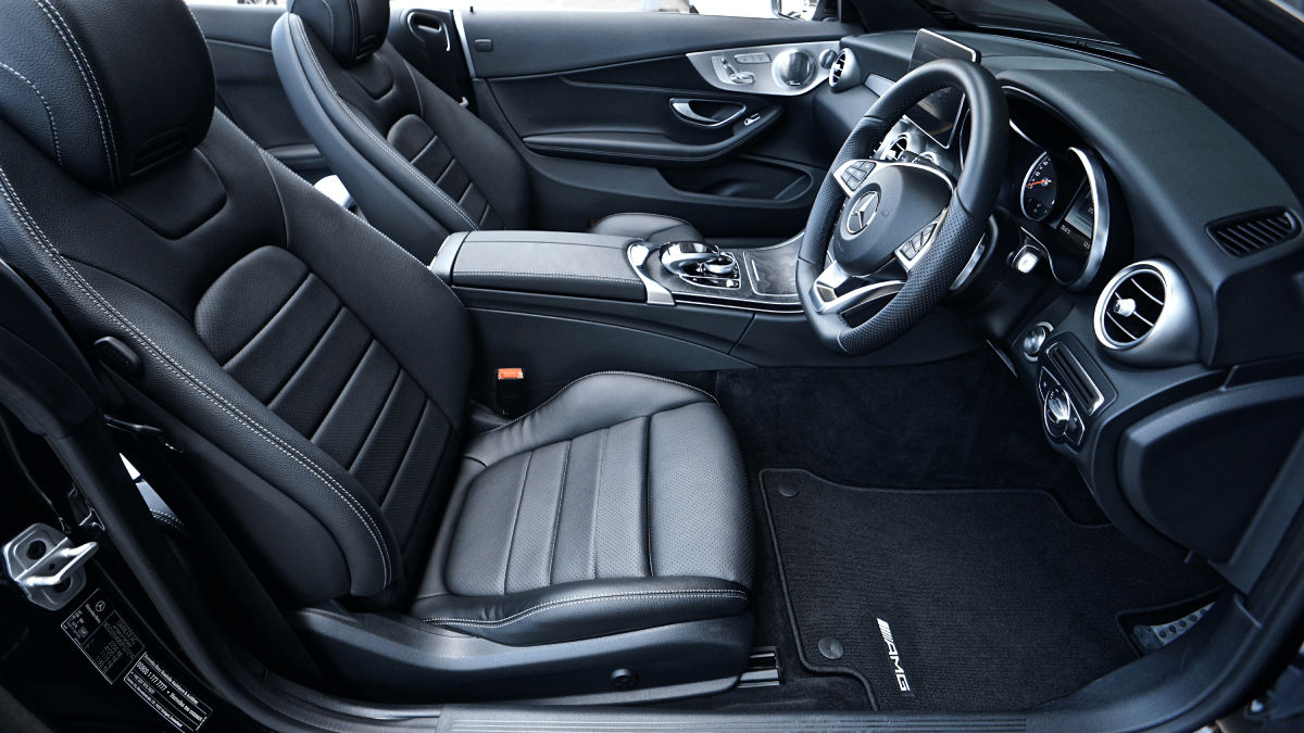 Recomendaciones para cuidar el interior de tu auto