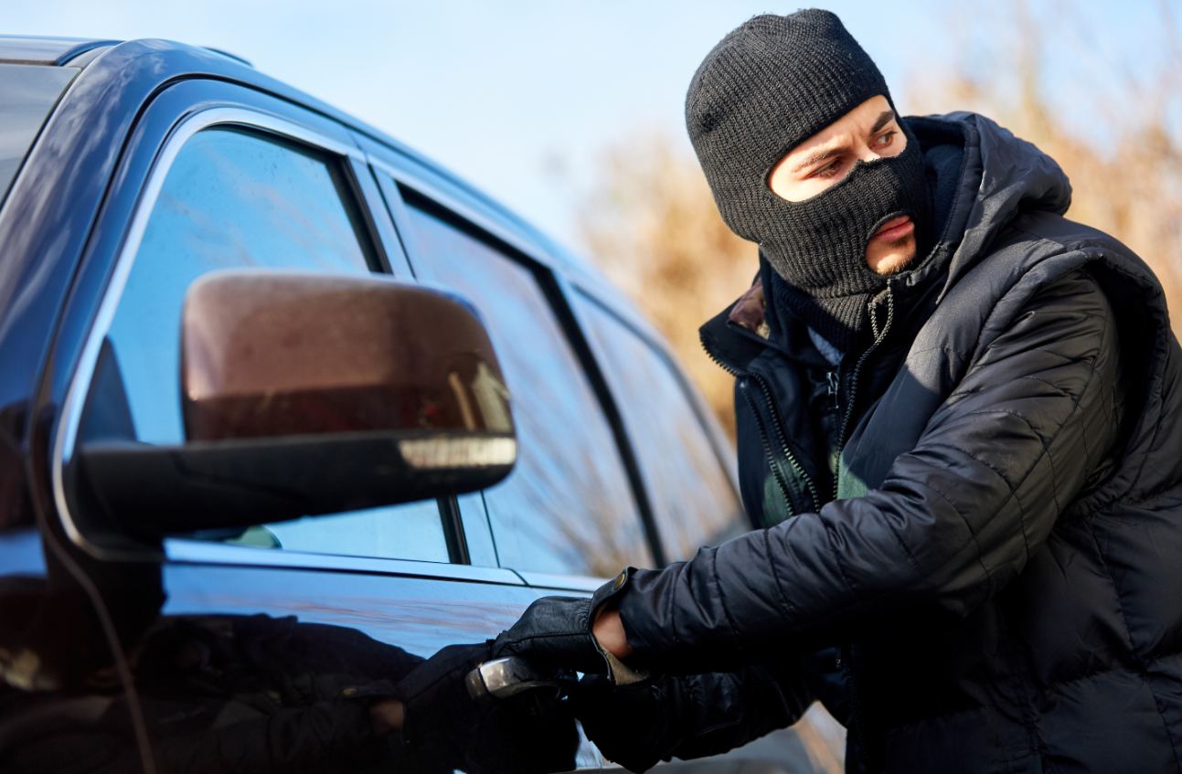 Tips para evitar que te inhiban la señal del auto 
