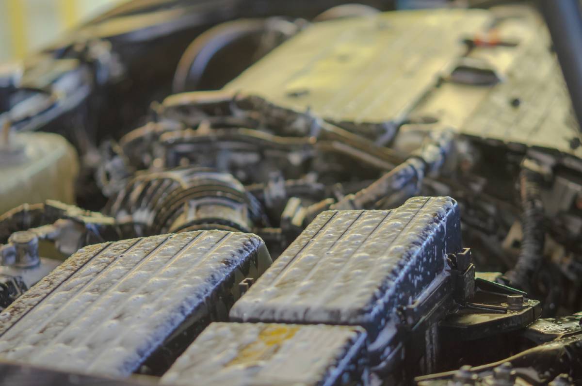 ¿Cuándo tenés que hacer un lavado de motor a tu auto?