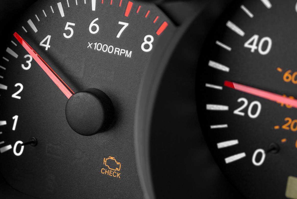 Mitos y verdades sobre calentar el motor del auto antes de comenzar a conducir